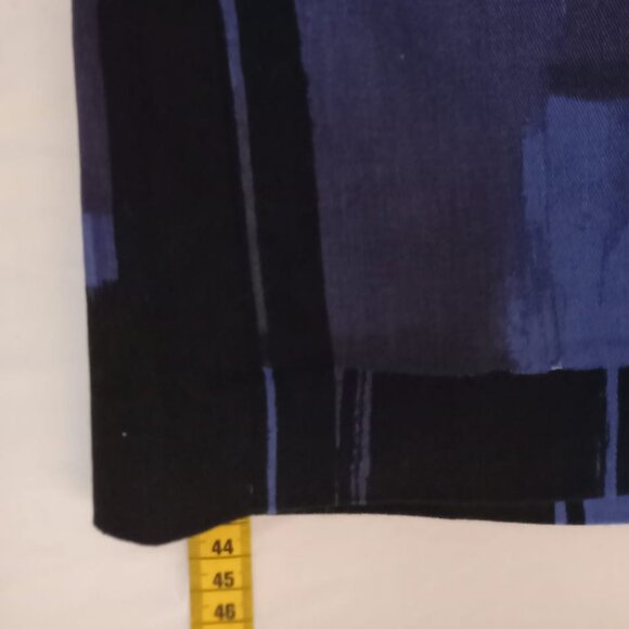 Blue and black graphic design mini skirt, MNG, Mango, size 4, EU 36 - Picture 6 of 8